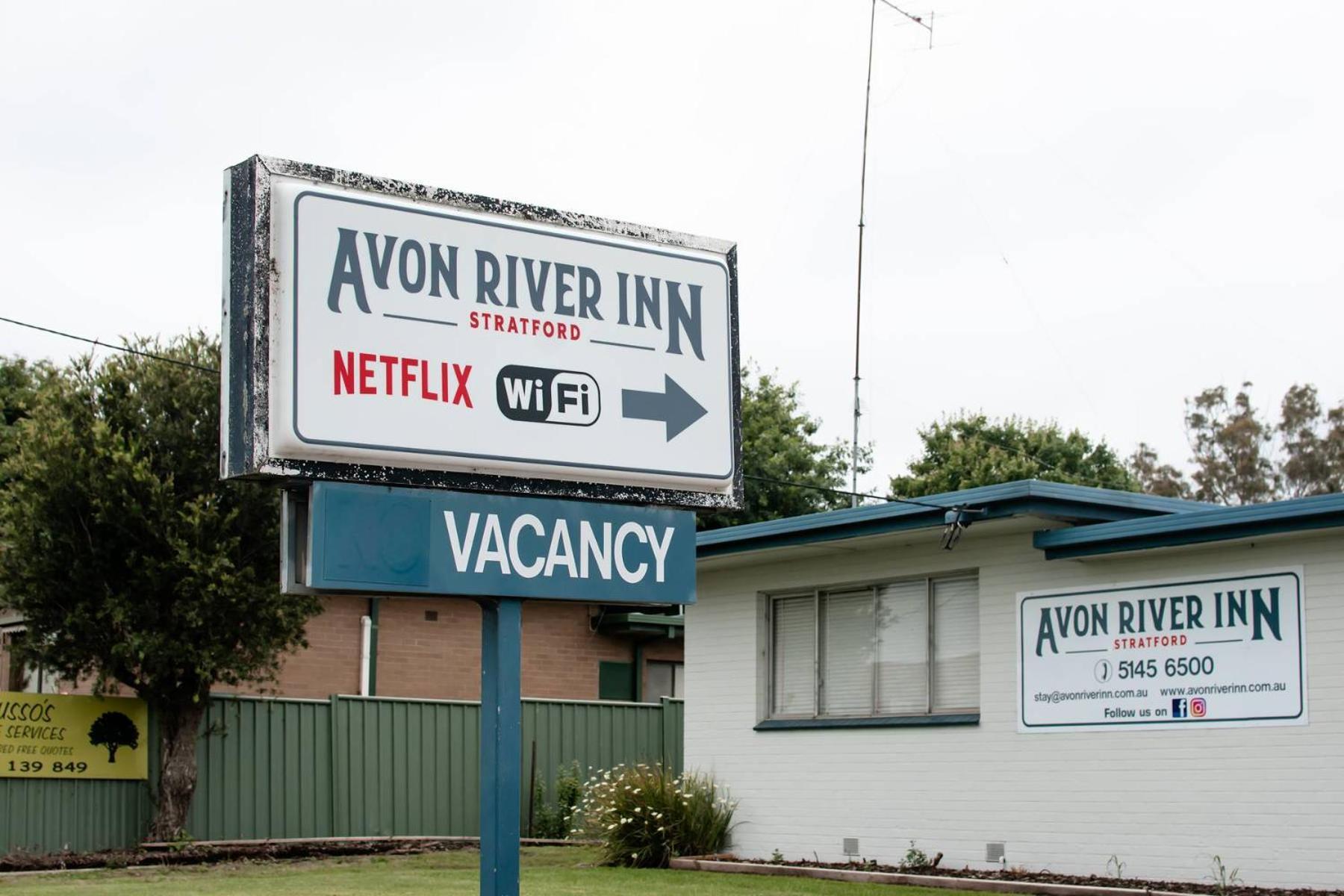 Avon River Inn Stratford Exterior photo